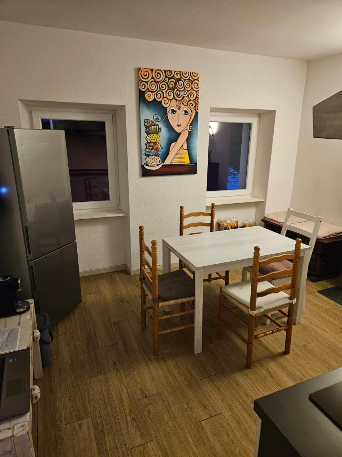 Airolo With Private Parking 아파트 외부 사진